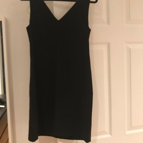 Artizia Babaton short V-Neck Mini Dress - Picture 2 of 3